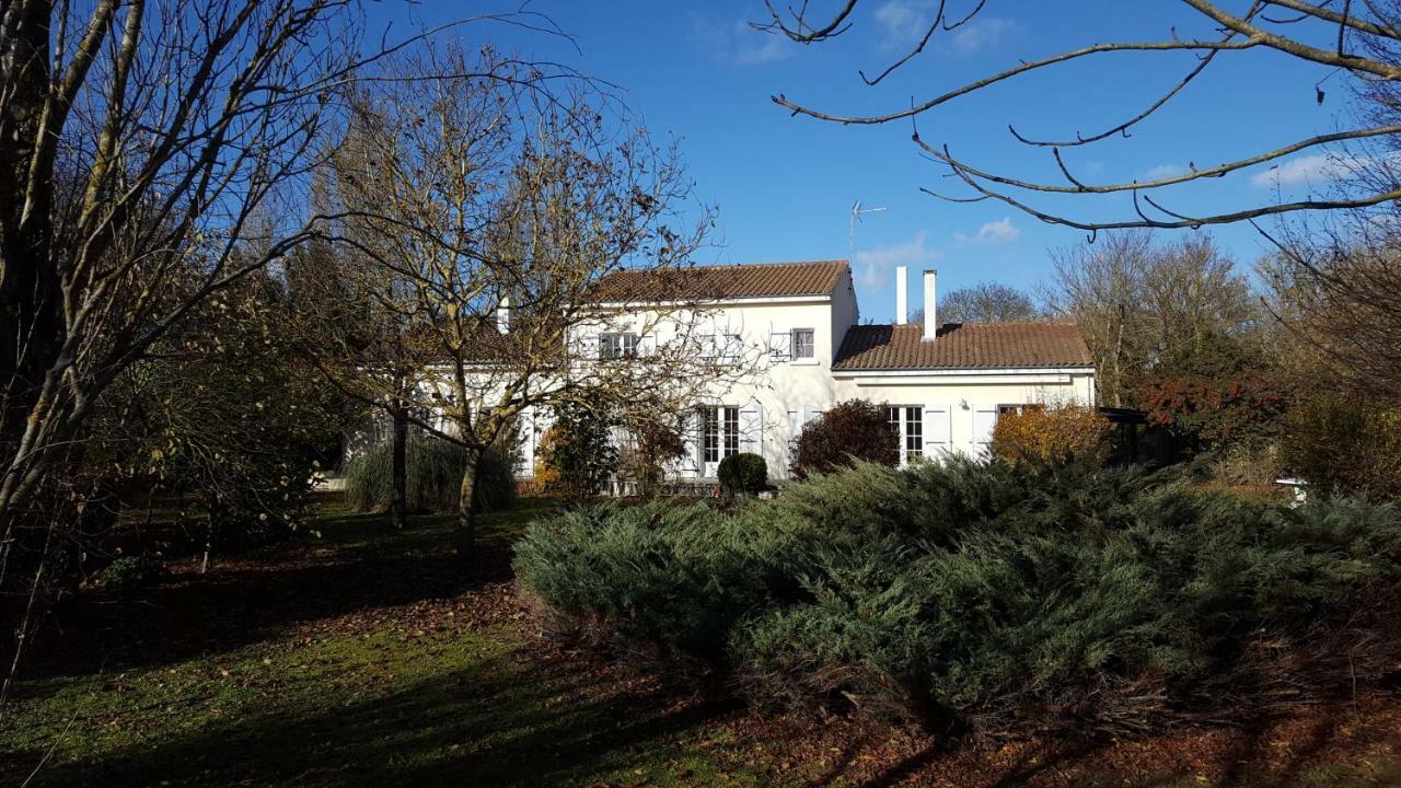 L'Abri D'Emilie Vila Saint-Xandre Exterior foto