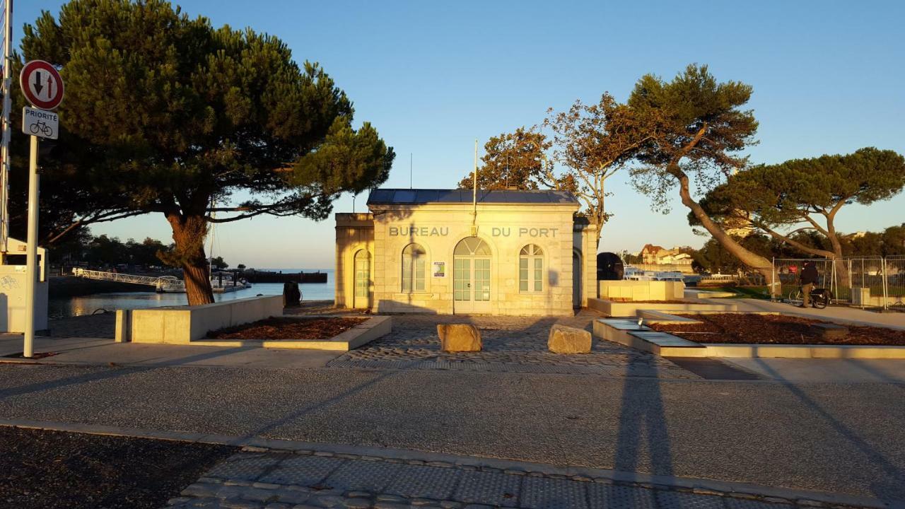 L'Abri D'Emilie Vila Saint-Xandre Exterior foto