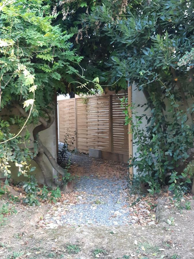 L'Abri D'Emilie Vila Saint-Xandre Exterior foto